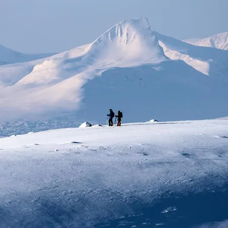 Saana بيت شباب Kilpisjärvi